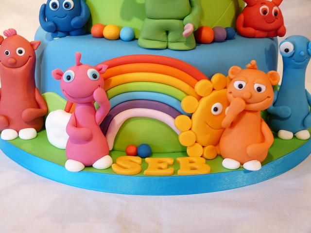 BABY TV CAKE - Cake by Grace's Party Cakes - CakesDecor