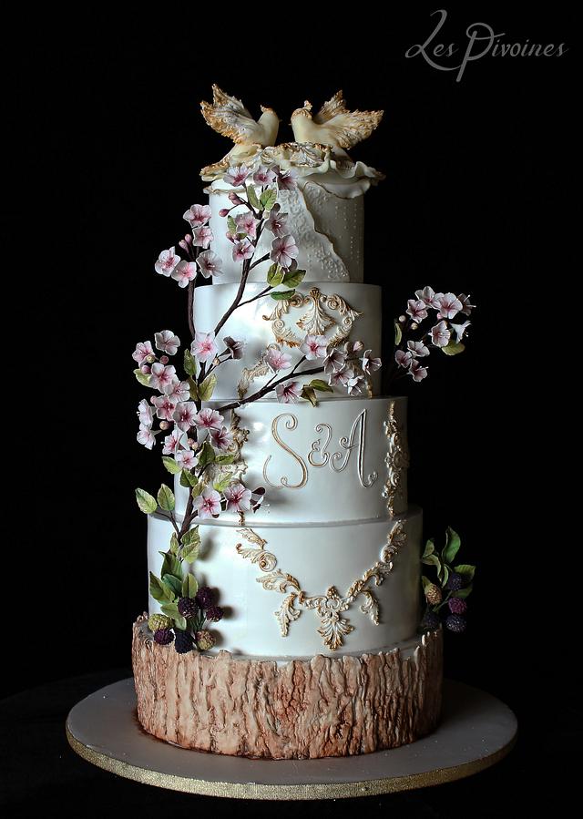 Cherry blossom wedding cake - cake by Diana Toma - CakesDecor