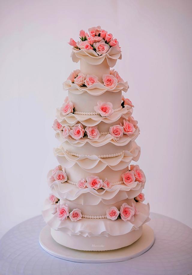 Wedding cake - Decorated Cake by Dana Tuháčková - - CakesDecor