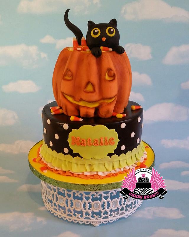 Kitty in a Pumpkin - Decorated Cake by Cakes ROCK!!! - CakesDecor