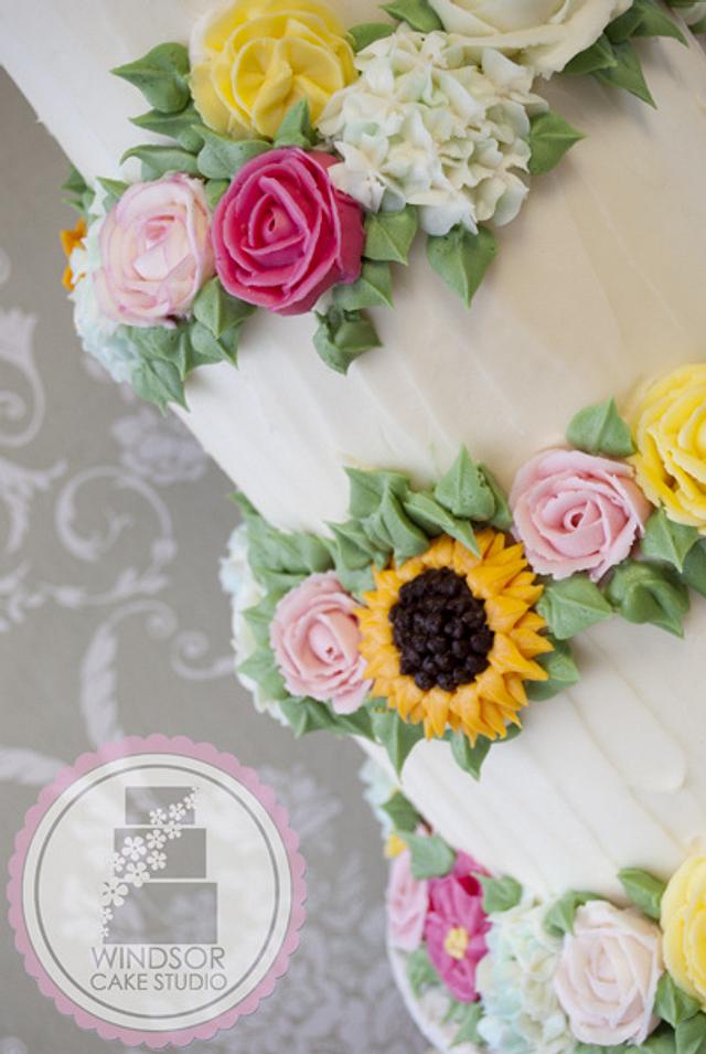 3 Tier Buttercream Flowers Wedding Cake By Windsor Cake Cakesdecor 