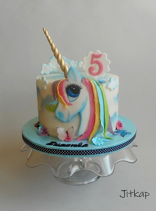 Unicorn cake - Decorated Cake by Jitkap - CakesDecor