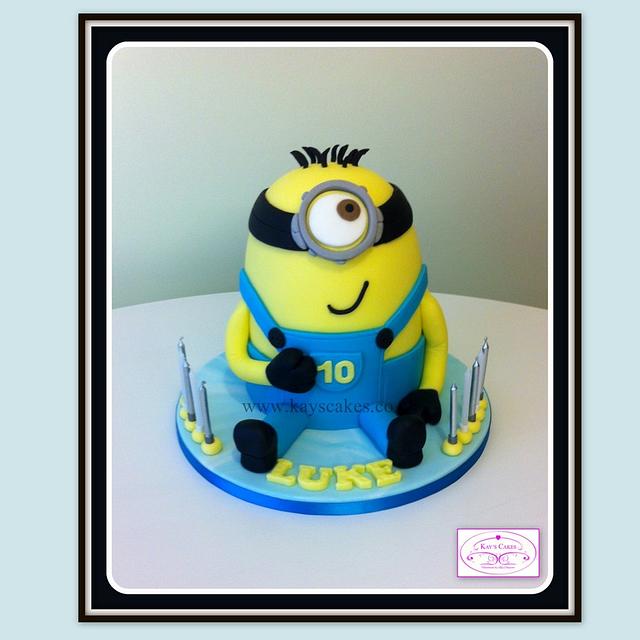 Minion Birthday Cake Decorated Cake By Kays Cakes Cakesdecor