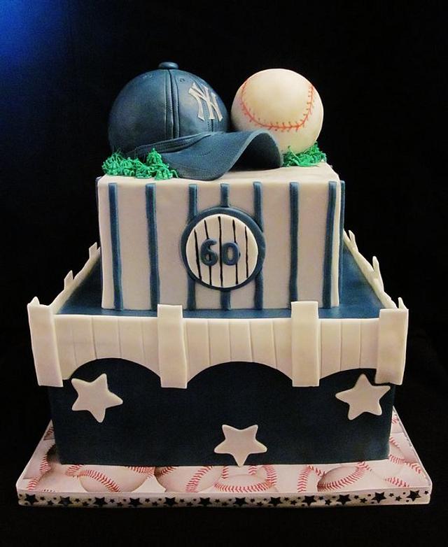 Candi Cakes - NY Yankees 40th Birthday Cake!! 💙⚾️