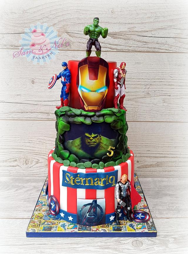 Marvel Superheroes Cream Cake - Cake'O'Clocks