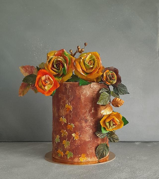 Autumn cake 2 - Decorated Cake by Zuzana Bezakova - CakesDecor