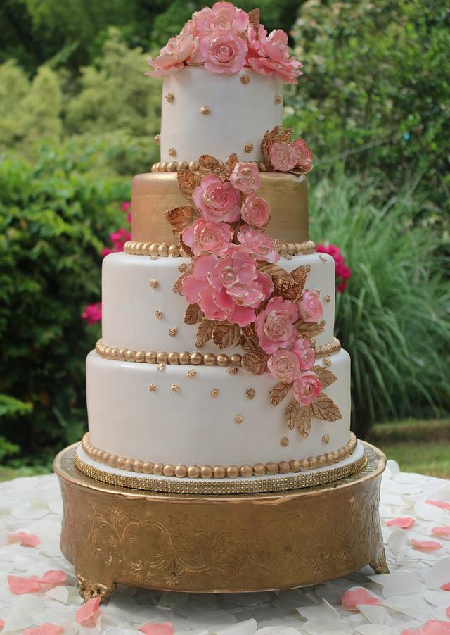 Pink Elegance Decorated Cake By Mstreatz Cakesdecor 1341