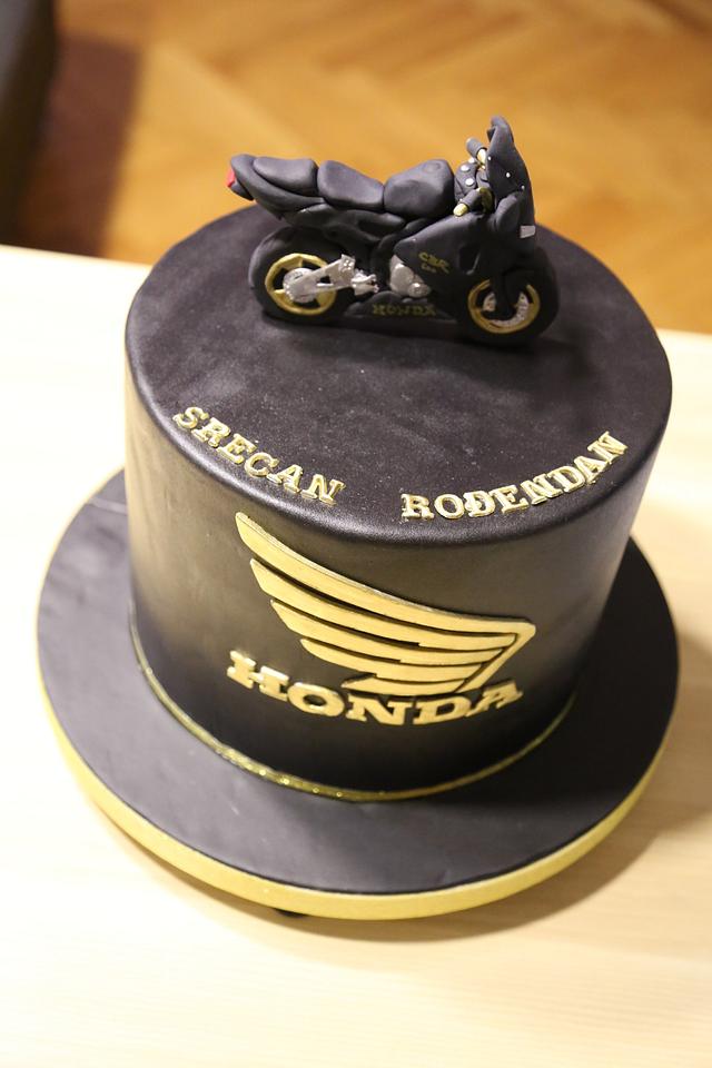 Motorcycle cake Cake by Zaklina CakesDecor