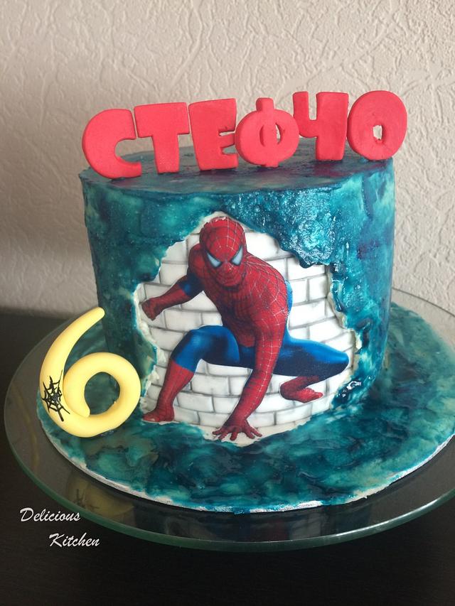 Spiderman b-day cake - Decorated Cake by Emily's Bakery - CakesDecor