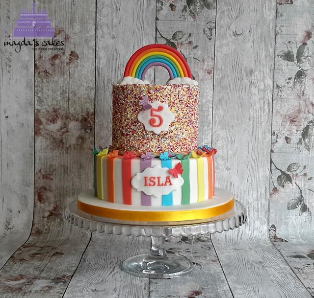 Rainbow And Sprinkles :) - Decorated Cake By Magda's - Cakesdecor