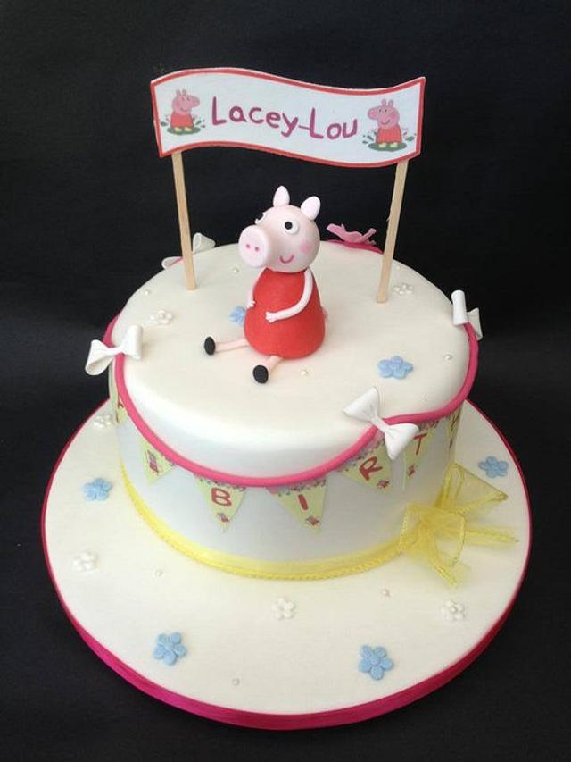 Peppa Pig Bunting Cake - Decorated Cake by Chocomoo - CakesDecor