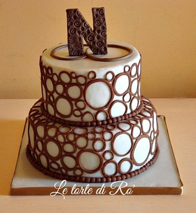 11 amazing creations using store-bought cakes