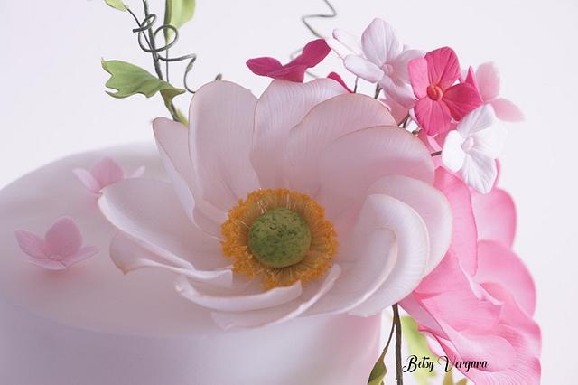 Anemone flower cake