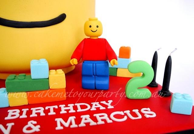 Lego Cake, cookies and figurines