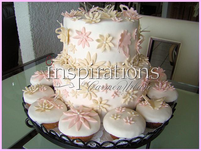 Flowers & Butterflys - cake by Inspiration by Carmen - CakesDecor