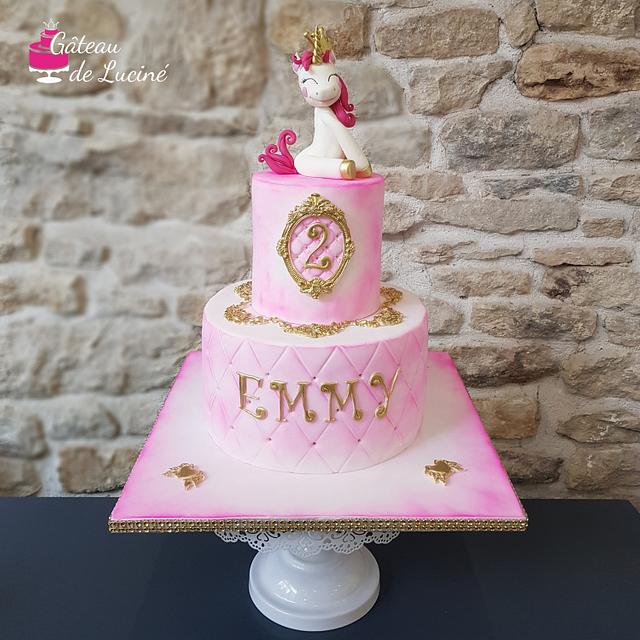 Unicorn Princess cake - Cake by GÃ¢teau de LucinÃ© - CakesDecor