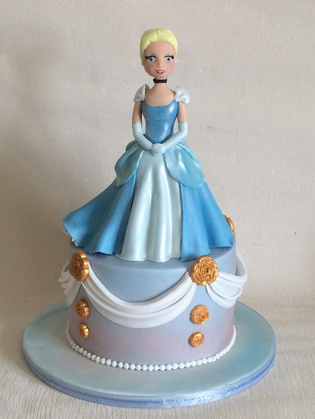 Cinderella - cake by Rock and Roses cake co. - CakesDecor