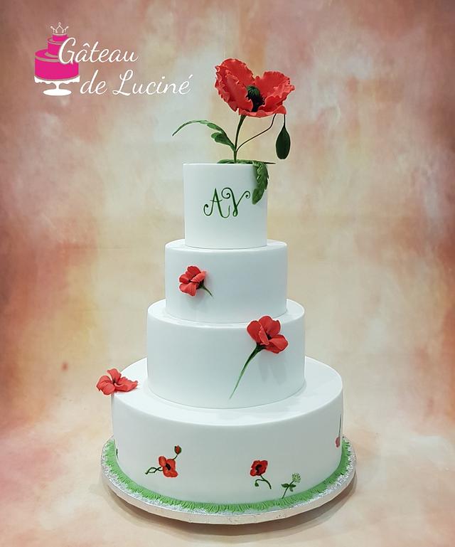 Poppy Wedding Cake Cake By Gateau De Lucine Cakesdecor