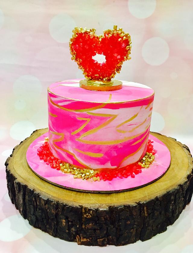 Geode heart. Decorated Cake by Aakanksha CakesDecor