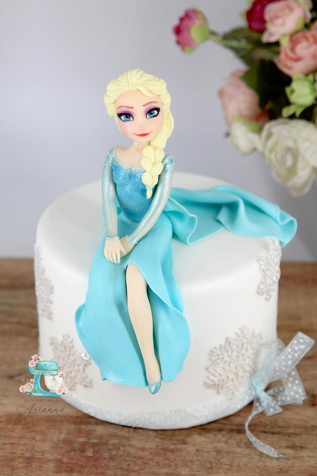 Elsa Frozen1 Cake Topper - Decorated Cake By Arianna - Cakesdecor