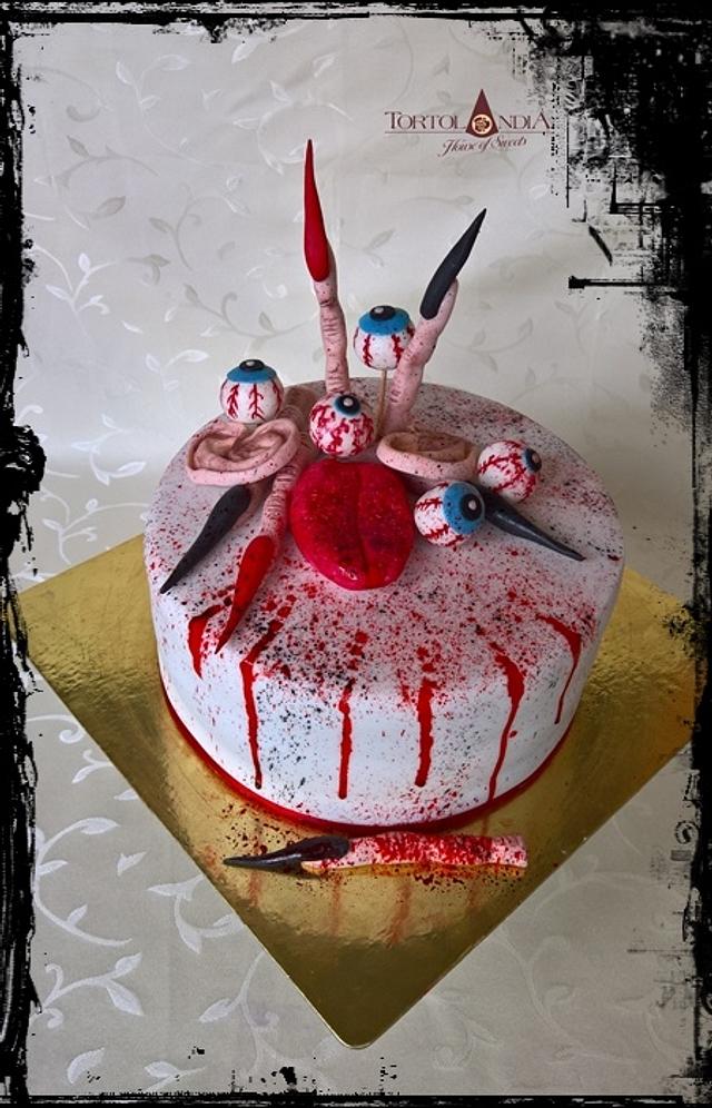 Halloween Creepy Cat Cake - Aggie's Bakery & Cake Shop