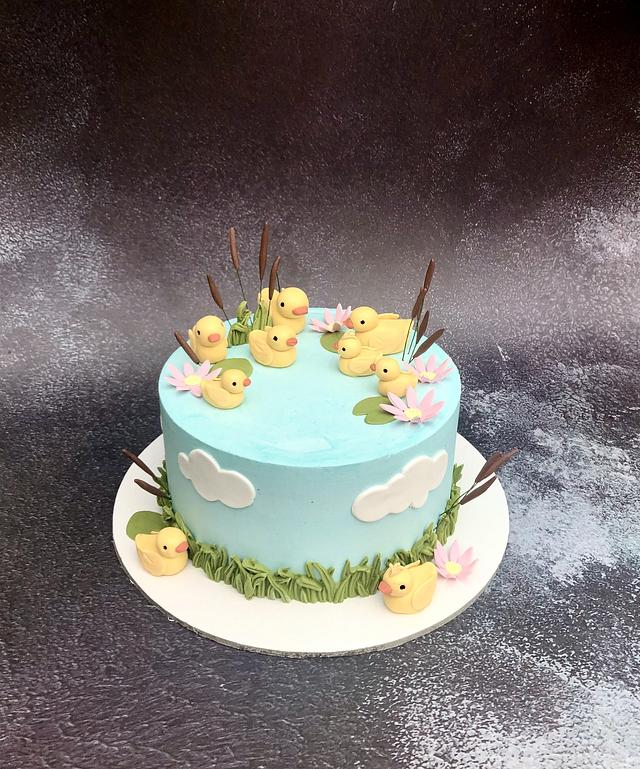 Baby ducks - Decorated Cake by Rebecca29 - CakesDecor