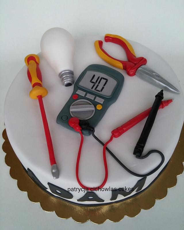 electrical 40th Decorated Cake by Hokus Pokus Cakes CakesDecor