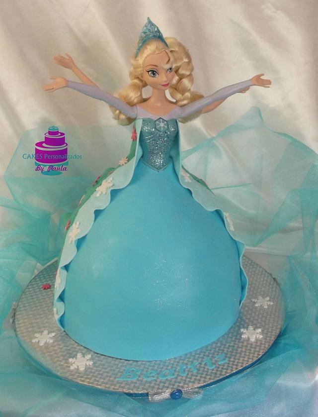 Elsa... Frozen... 2 in 1 - Decorated Cake by CakesByPaula - CakesDecor