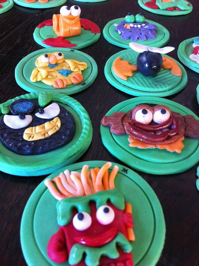 Trash Pack cupcakes Cake by Madd for Cake CakesDecor