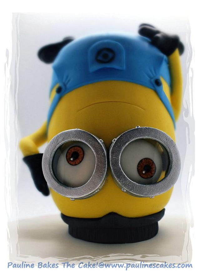 Upside Down Minion : Breakdancing Jerry Minion! - Cake by - CakesDecor