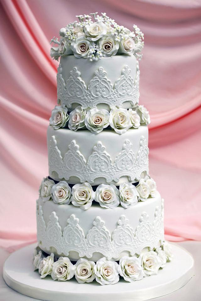 White Rose Wedding Cake Decorated Cake By Kimj Cakesdecor 