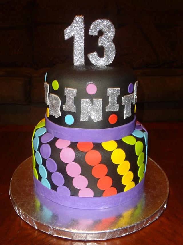 Trinit's cake - Decorated Cake by Nissa - CakesDecor