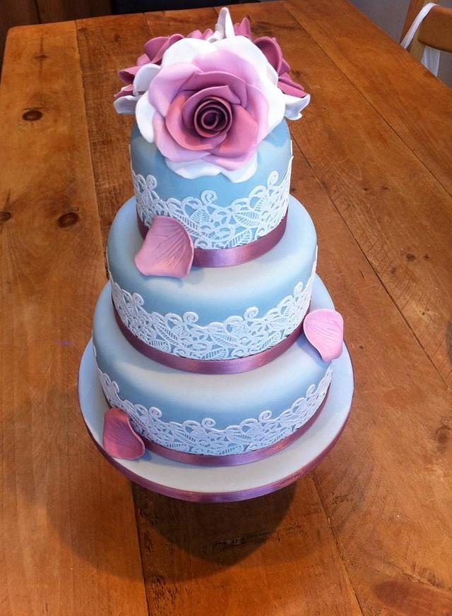 Lace & Rose Wedding Cake - Decorated Cake by Natalie's - CakesDecor