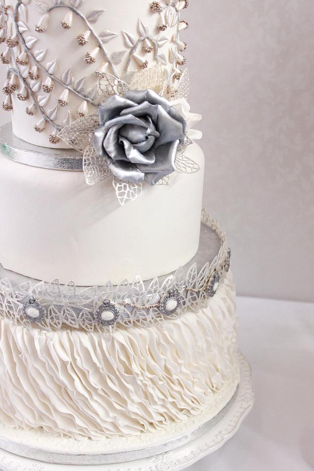Silver Brilliance Wedding cake