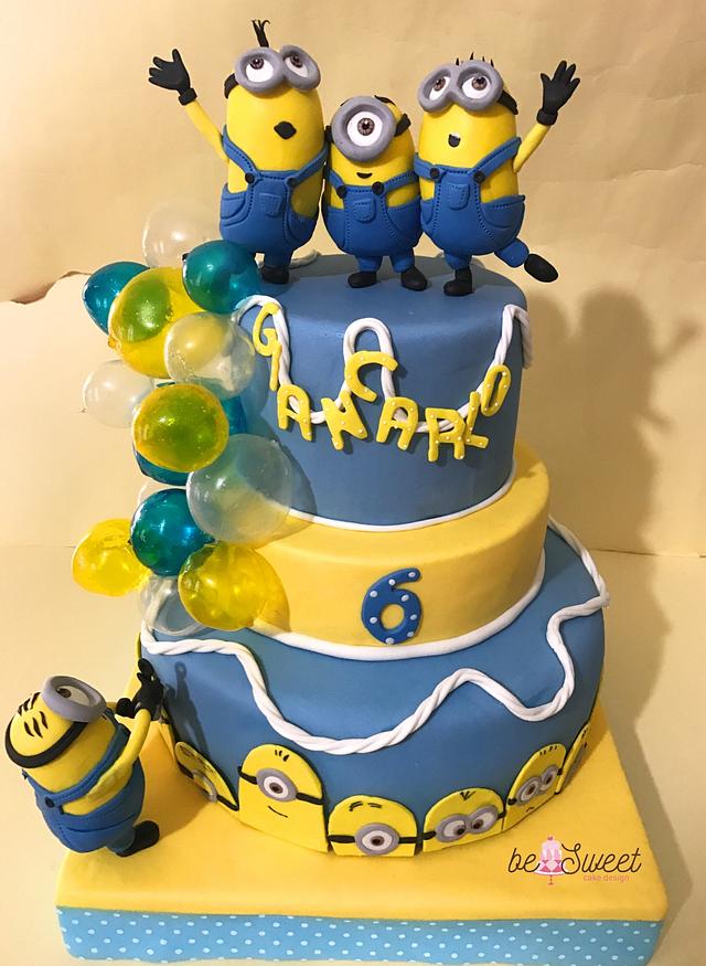 torta minion - Decorated Cake by BeSweet - CakesDecor