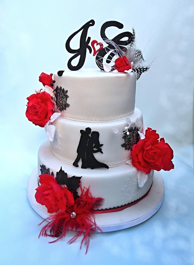 Black And Red Decorated Cake By Zuzana Bezakova Cakesdecor 4747