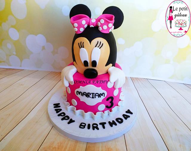 Minnie Mouse Cake Cake By Omnia Fathy Le Petit Gateau Cakesdecor