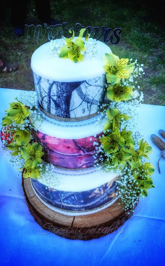 Rustic Camo Wedding Cake Cake By Sweet Delights By Cakesdecor 