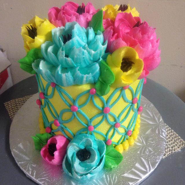 Buttercream cakes galore! Decorated Cake by CakesDecor