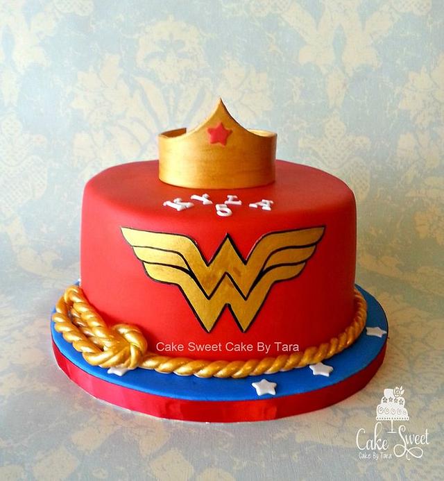 Wonder woman Cake by Cake Sweet Cake By Tara CakesDecor