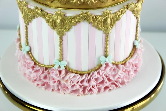 Pretty Carousel Cake