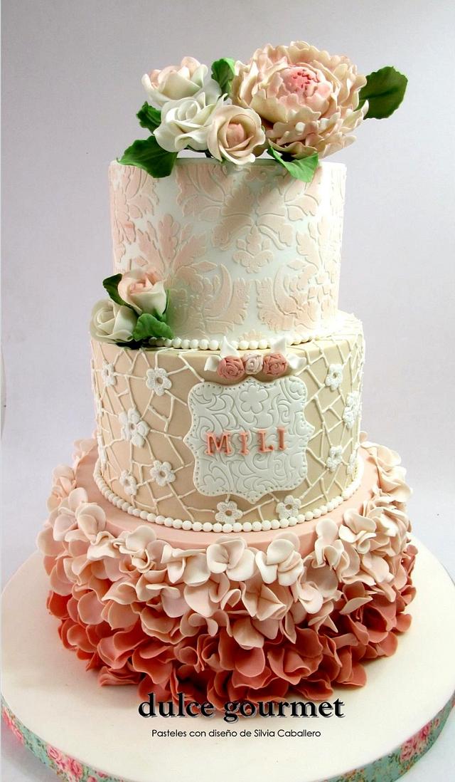 Shabby petals cake for Mili´s 15th birthday - Decorated - CakesDecor