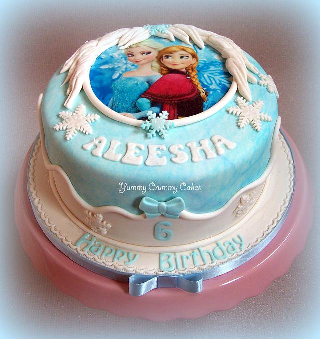 Frozen - Decorated Cake by Yummy Crummy Cakes - CakesDecor