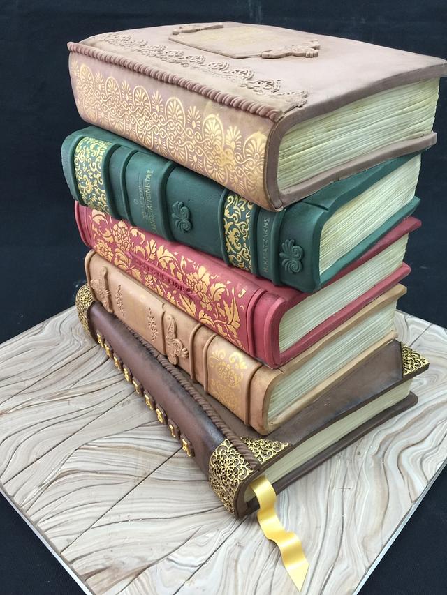 Vintage books cake