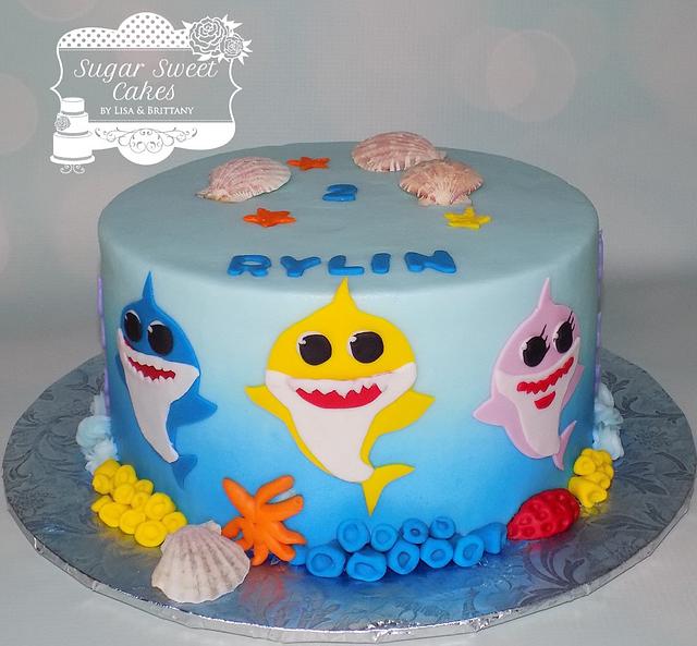 Baby Shark - Decorated Cake by Sugar Sweet Cakes - CakesDecor