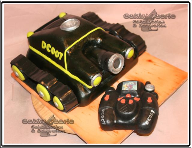 remote control car cake