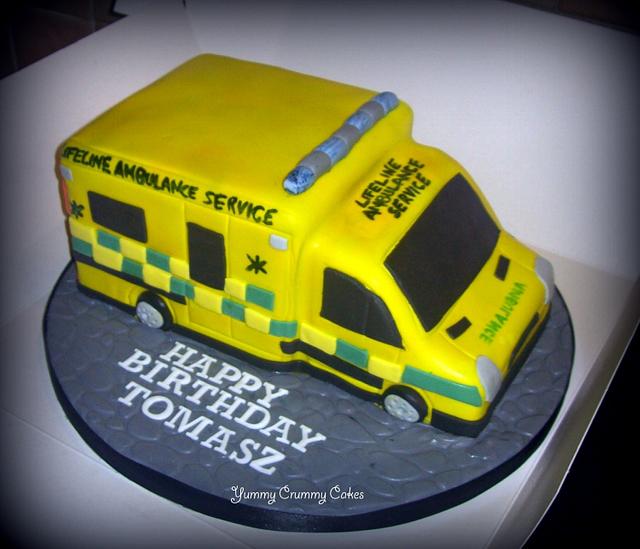 Ambulance Cake - Decorated Cake by Yummy Crummy Cakes - CakesDecor