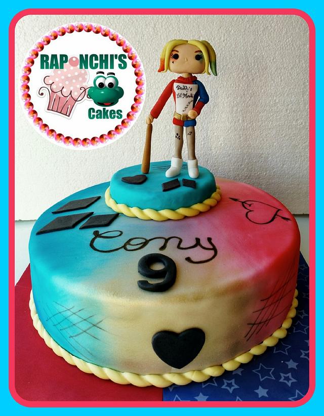 Torta Harley Quinn - Decorated Cake by Raponchi's Cakes - CakesDecor