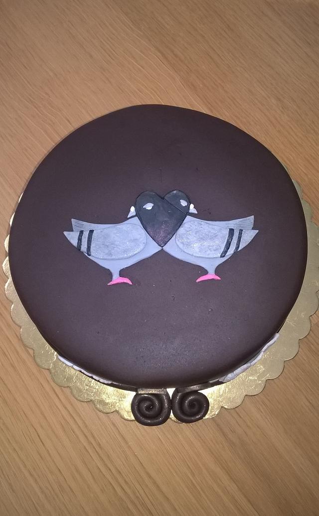 Cake for pigeon breeder
