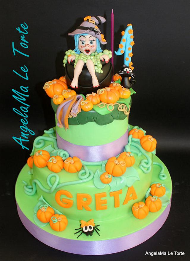 Halloween 1° B-day - Cake By AngelaMa Le Torte - CakesDecor